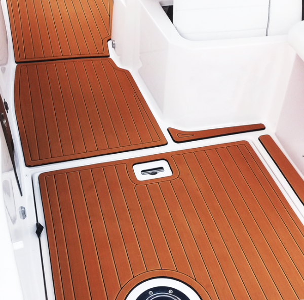 piso focker 330 gt