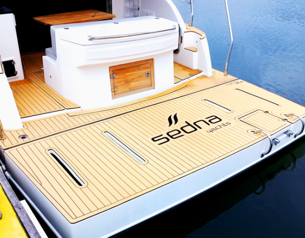 Sedna 36HT - Piso Náutico Jett Deck
